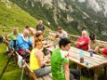 46 das Wetter hat sich wieder gebessert und so koennen wir uns ein Weilchen auf der Alm aufhalten